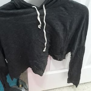 Cropped gray hoddie